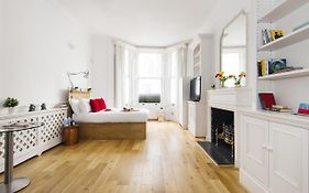 Earls Court Amazing 2 Bed Flat In Central London